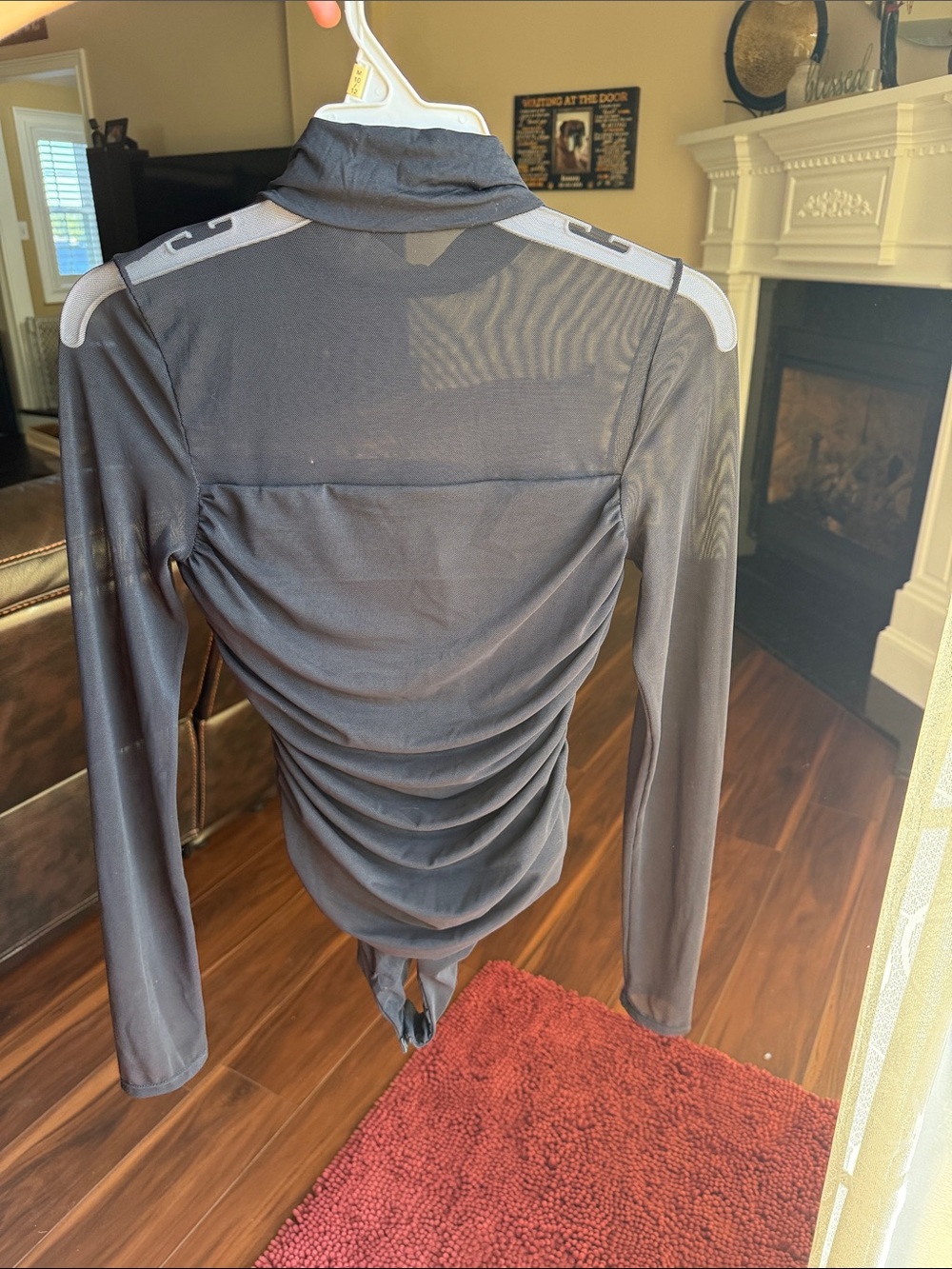 Women’s Black Long Sleeve Ruched Turtleneck Top